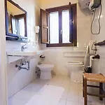Fattoria Terra E Liberta Farm stay Contrada Maeggio