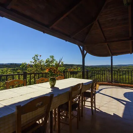 Fattoria Terra E Liberta * קונטרדה מאגיו