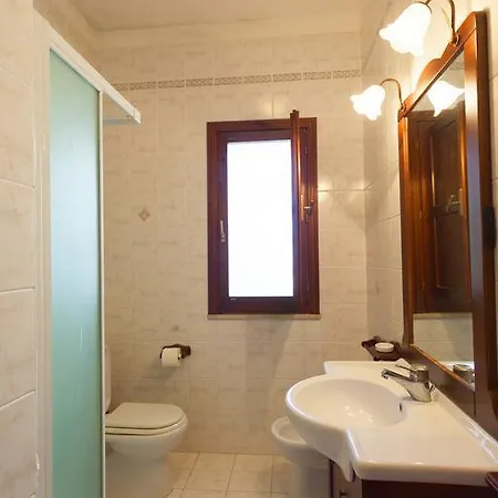 Fattoria Terra E Liberta בית חווה *