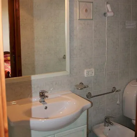 Fattoria Terra E Liberta בית חווה *