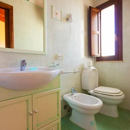 Fattoria Terra E Liberta Agroturismo Contrada Maeggio