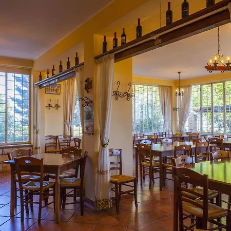 Fattoria Terra E Liberta Farm stay Contrada Maeggio
