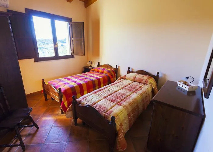 Fattoria Terra E Liberta 팜스테이 콘트라다 마에지오